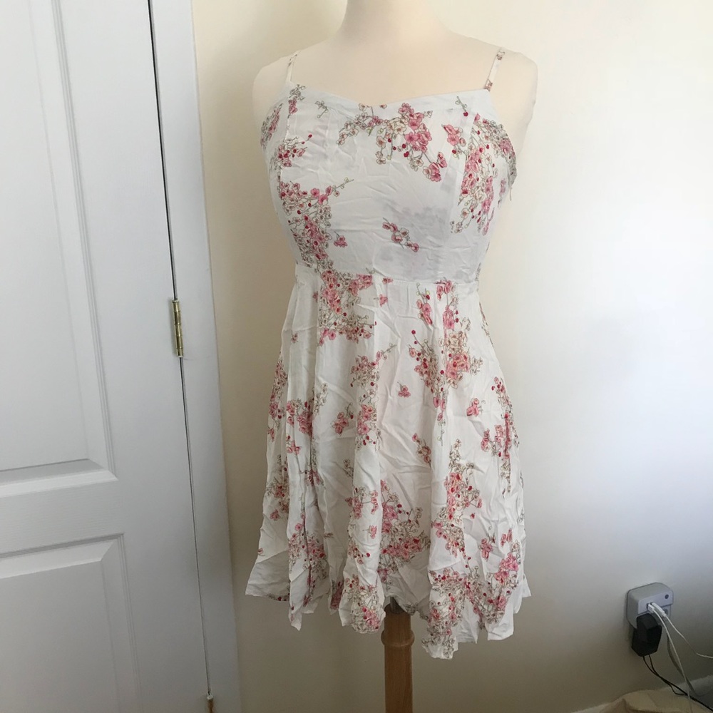 Women’s Old Navy Spring/Summer dress size Medium